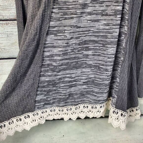 Jolt by Vanity Gray Cowl Neck Tunic Top M Lace Trim Long Sleeve Boho Sweater Shi - Picture 4 of 10